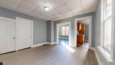 132 Sycamore St in Mansfield, OH - Building Photo - Building Photo