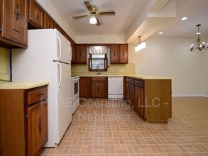 12386 Bel Dr in Omaha, NE - Building Photo - Building Photo