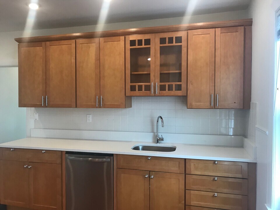 14 Kelley Ct in Boston, MA - Building Photo