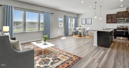 719 Graphite Dr, Unit 115 in Durham, NC - Building Photo - Building Photo