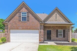 9840 White Poplar Dr in Olive Branch, MS - Building Photo