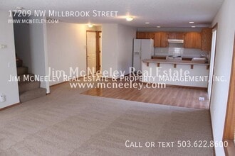 17209 NW Millbrook St in Portland, OR - Building Photo - Building Photo