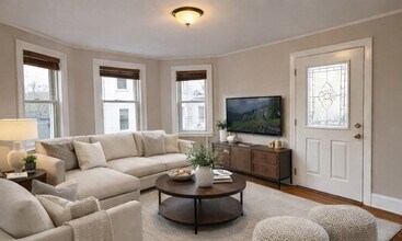 12 Bigelow St in Quincy, MA - Building Photo - Building Photo