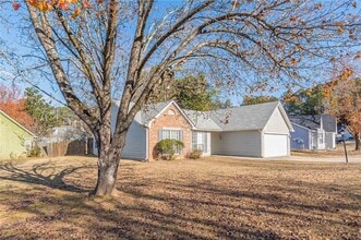 3195 Jorden Crest Ct NW in Lawrenceville, GA - Building Photo - Building Photo