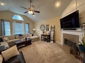 4410 Windlake Dr in Niceville, FL - Building Photo - Building Photo