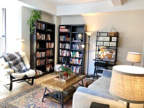 33 Fay St, Unit 315 in Boston, MA - Building Photo - Building Photo