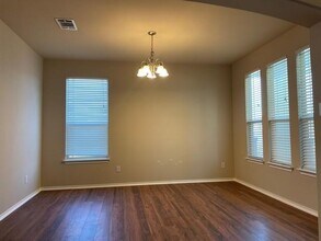 109 Wimberley St in Hutto, TX - Building Photo - Building Photo