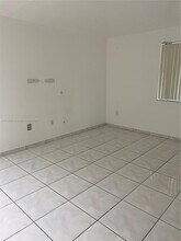 2720 W 63rd Pl in Hialeah, FL - Building Photo - Building Photo
