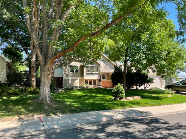 property at 1624 Sagewood Dr