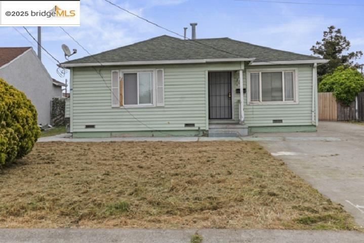 9866 Koford Rd in Oakland, CA - Building Photo