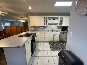 193 Avondale Dr in Branson, MO - Building Photo - Building Photo