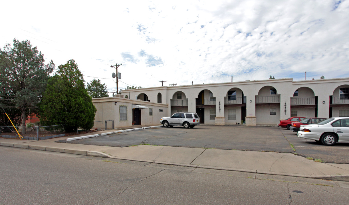 Casita Capistrano in Albuquerque, NM - Building Photo