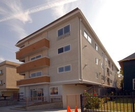 1248 Elden Ave in Los Angeles, CA - Building Photo - Building Photo