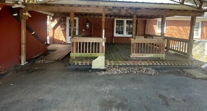 614 Lamb Dr in Franklin, KY - Building Photo - Building Photo