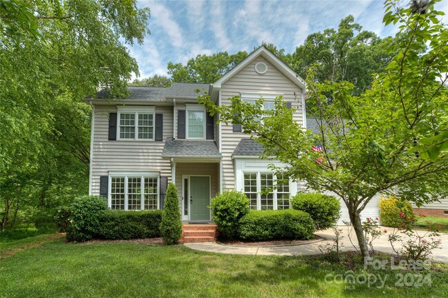 2857 Windsor Chase Dr in Matthews, NC - Foto de edificio - Building Photo