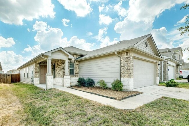 14905 Breccia Rd in Manor, TX - Building Photo - Building Photo