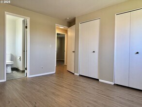 11720 SW Ridgeview Terrace in Beaverton, OR - Building Photo - Building Photo