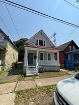 51 Warring Ave, Unit Upper in Buffalo, NY - Building Photo