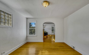 99 Bedford St, Unit 2nd Floor Apt in Forty Fort, PA - Foto de edificio - Building Photo