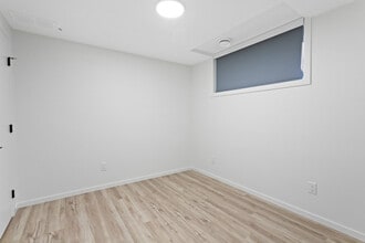 11510-11587 87 St NW in Edmonton, AB - Building Photo - Building Photo