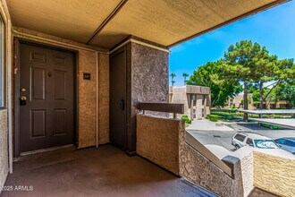 3601 W Tierra Buena Ln in Phoenix, AZ - Building Photo - Building Photo