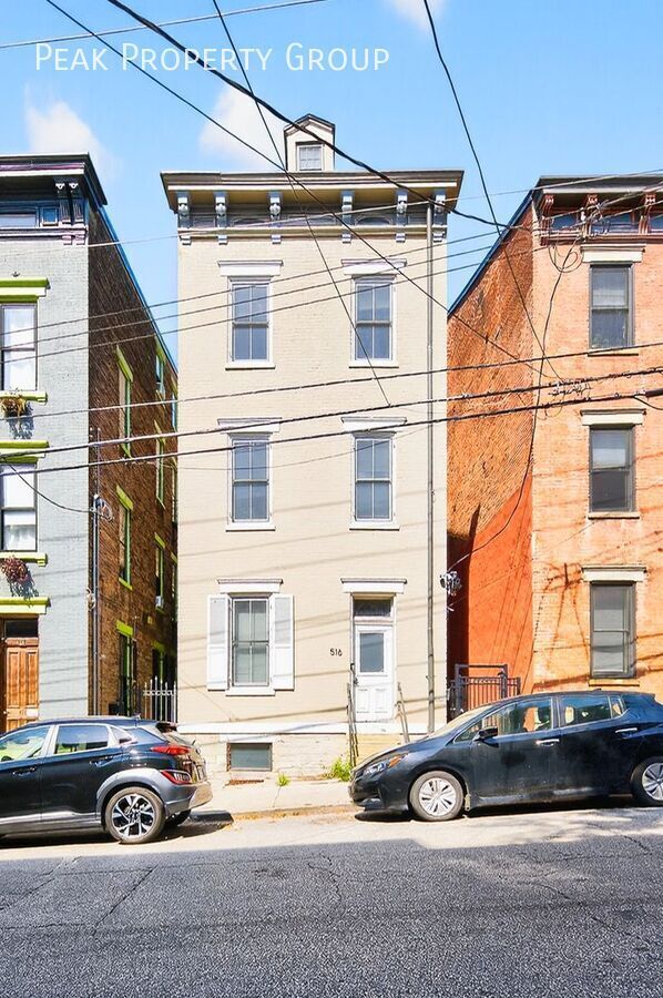 property at 516 E 13th St
