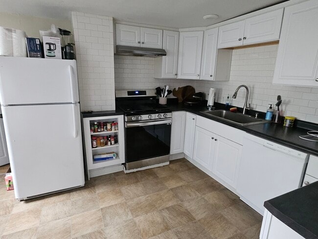 property at 126 N Franklin St