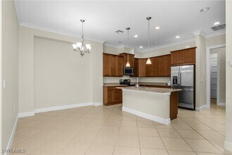 7162 Dominica Dr in Naples, FL - Building Photo - Building Photo