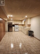 236 Tall Grass Trail in Vaughan, ON - Building Photo - Building Photo