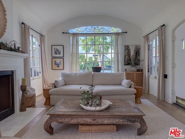 316 S Wetherly Dr in Beverly Hills, CA - Building Photo - Building Photo