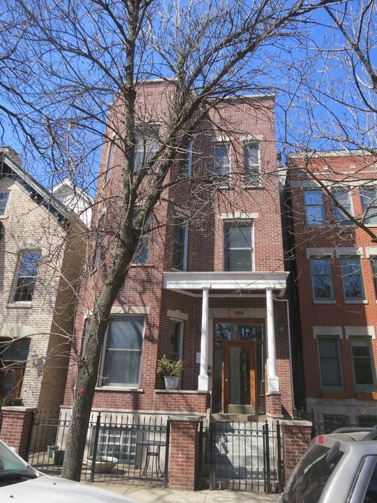 1964 N Orchard St in Chicago, IL - Building Photo