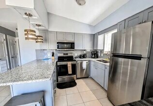 3735 Biltmore Dr, Unit Biltmore in Panama City, FL - Foto de edificio - Building Photo