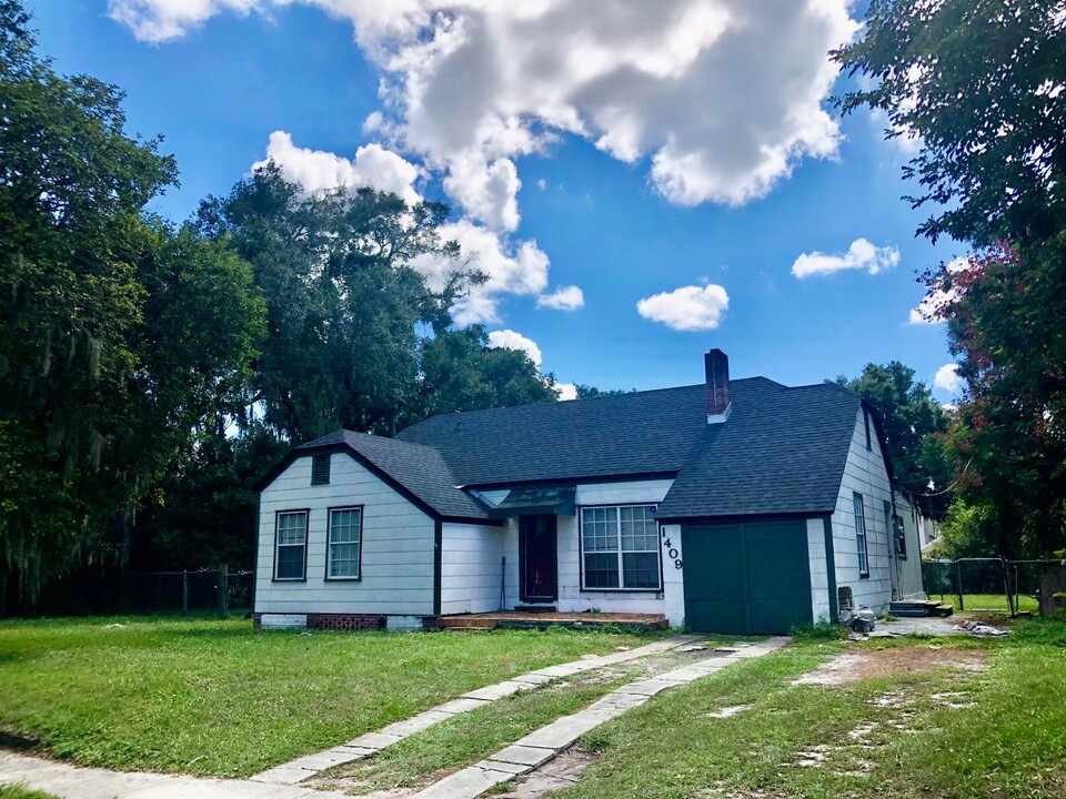 1409 Fern Pl in Lakeland, FL - Building Photo