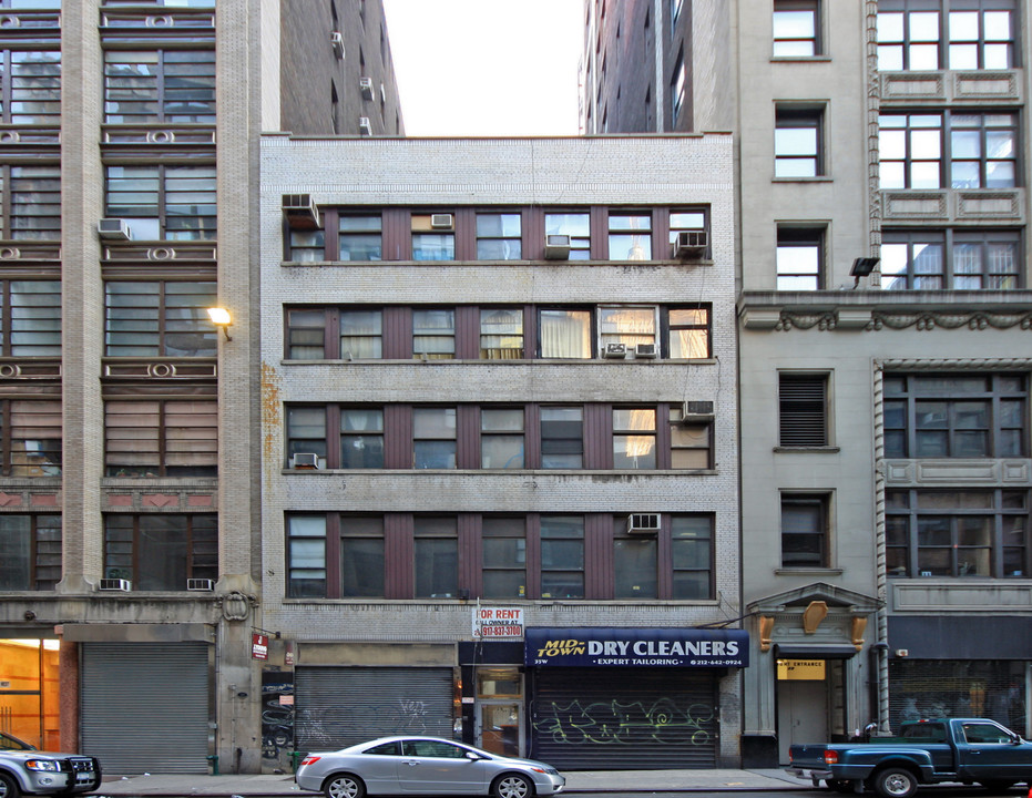 The Elysabeth in New York, NY - Building Photo