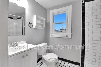 328 Elmwood Ave in Buffalo, NY - Building Photo - Building Photo