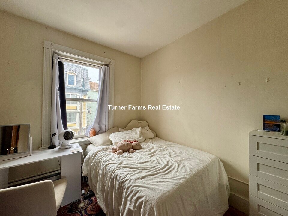 71 Pontiac St, Unit 2 in Boston, MA - Building Photo