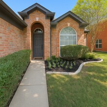 4908 Cambridge Dr in Flower Mound, TX - Building Photo - Building Photo