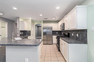 18103 Red Ash Ct in Richmond, TX - Building Photo - Building Photo
