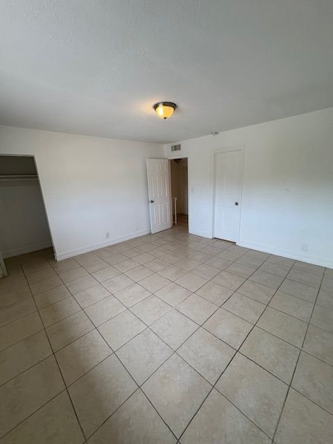 5955 NW 20th St in Lauderhill, FL - Building Photo - Building Photo