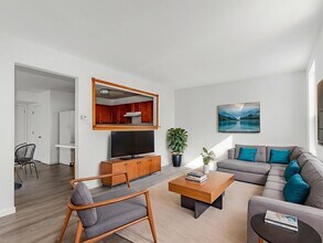 1053 Symphony Dr in Aurora, IL - Building Photo - Building Photo