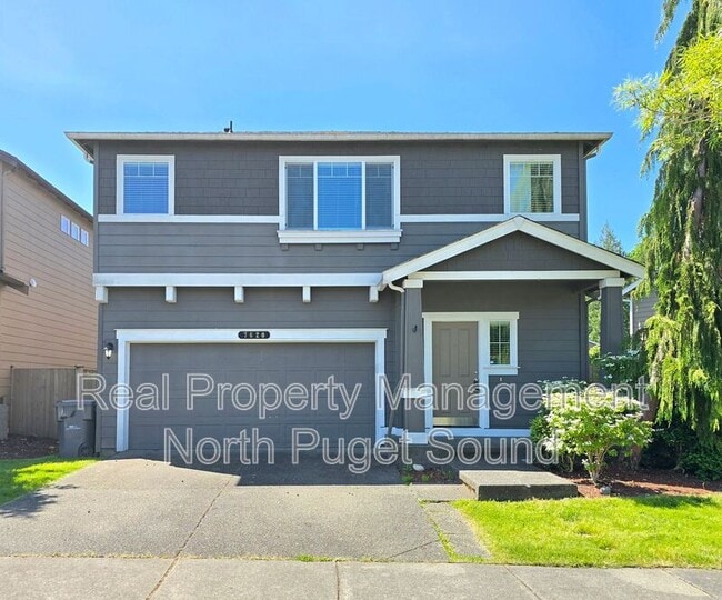 property at 7620 13th St SE