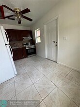535 NW 18th St in Fort Lauderdale, FL - Building Photo - Building Photo