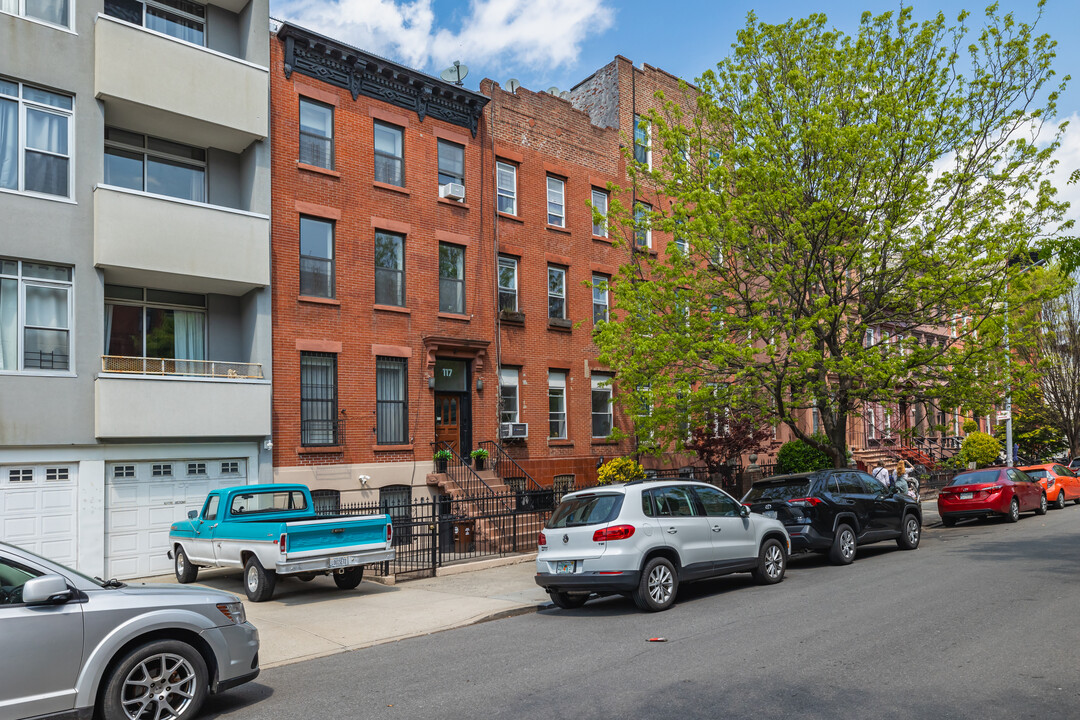 119 Quincy St in Brooklyn, NY - Building Photo