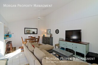 223 Orange St in Neptune Beach, FL - Building Photo - Building Photo