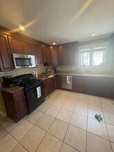 47 Boston Ave, Unit 2 in Somerville, MA - Building Photo - Building Photo