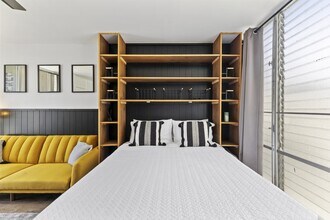 249 Long Island St in Honolulu, HI - Building Photo - Building Photo