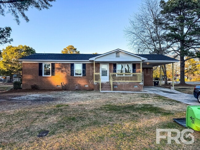 property at 530 Hillcrest Ave