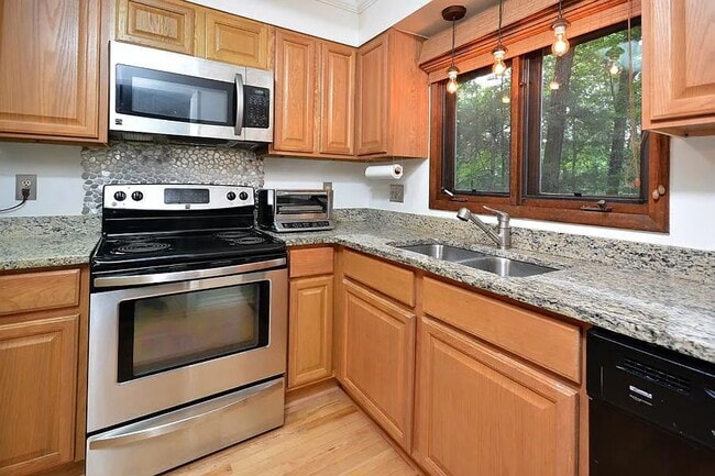 124 Twisted Oak Pl in Durham, NC - Building Photo - Building Photo