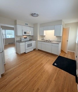 9200 W Park Hill Ave in Milwaukee, WI - Building Photo - Building Photo