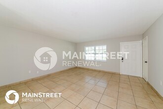 2459 Stratford Dr in Sarasota, FL - Building Photo - Building Photo